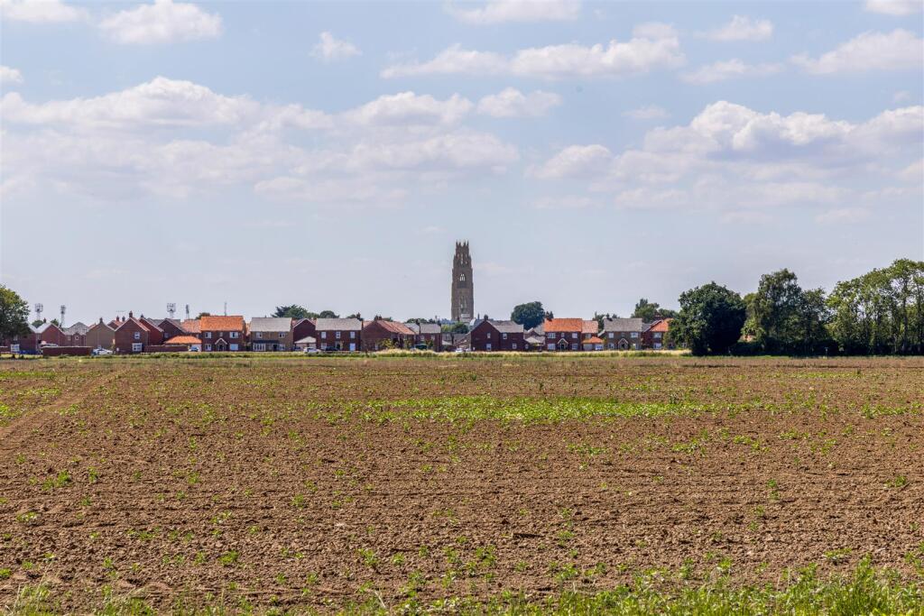 35 Rochford Tower Lane (Fishtoft)-2.jpg