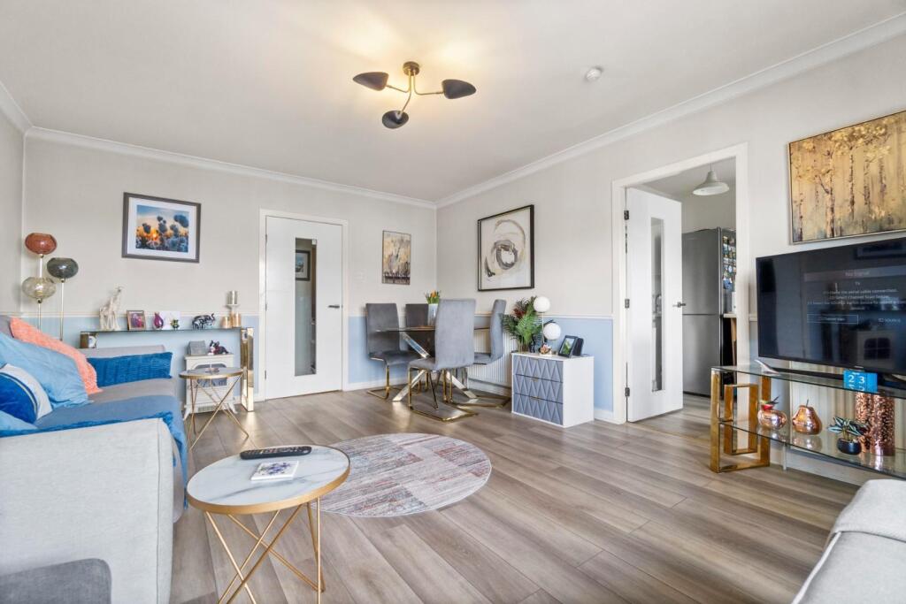 6_main street 12d, the moorings, largs (5).jpg
