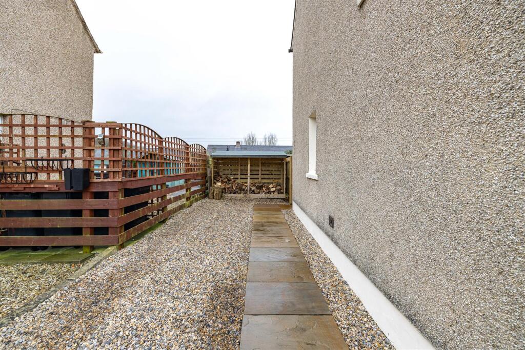 11 Scott Crescent Hawick 42.JPG