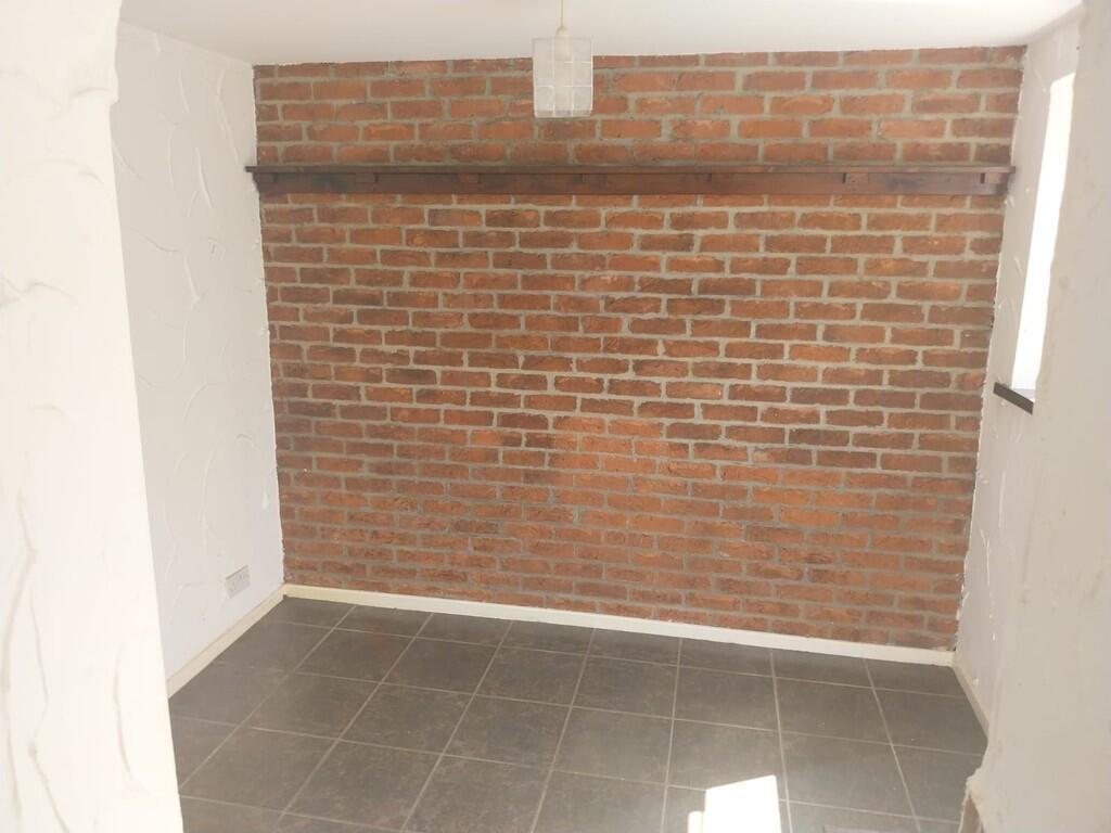 Kitchen dining ar...