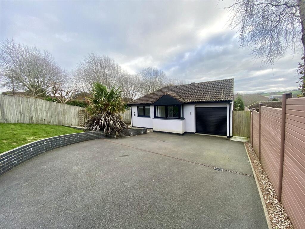 Dewberry Drive, Roundswell, Barnstaple, Devon, EX31