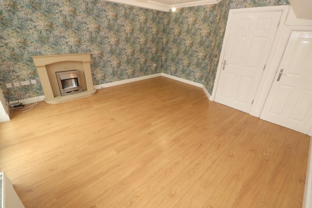 Lounge / Dining Room