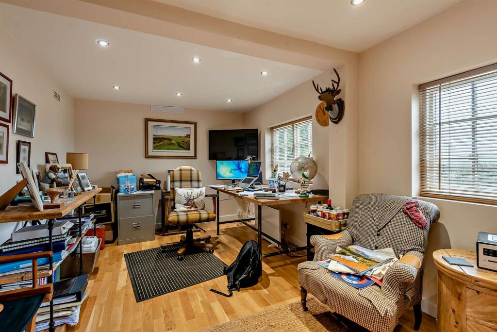 8625116-interior25-800.jpg