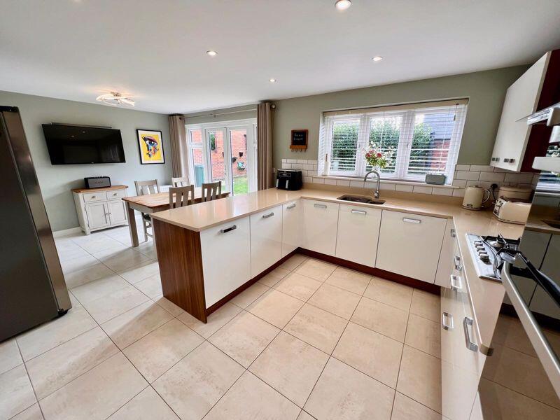Open Plan Kitchen/Diner