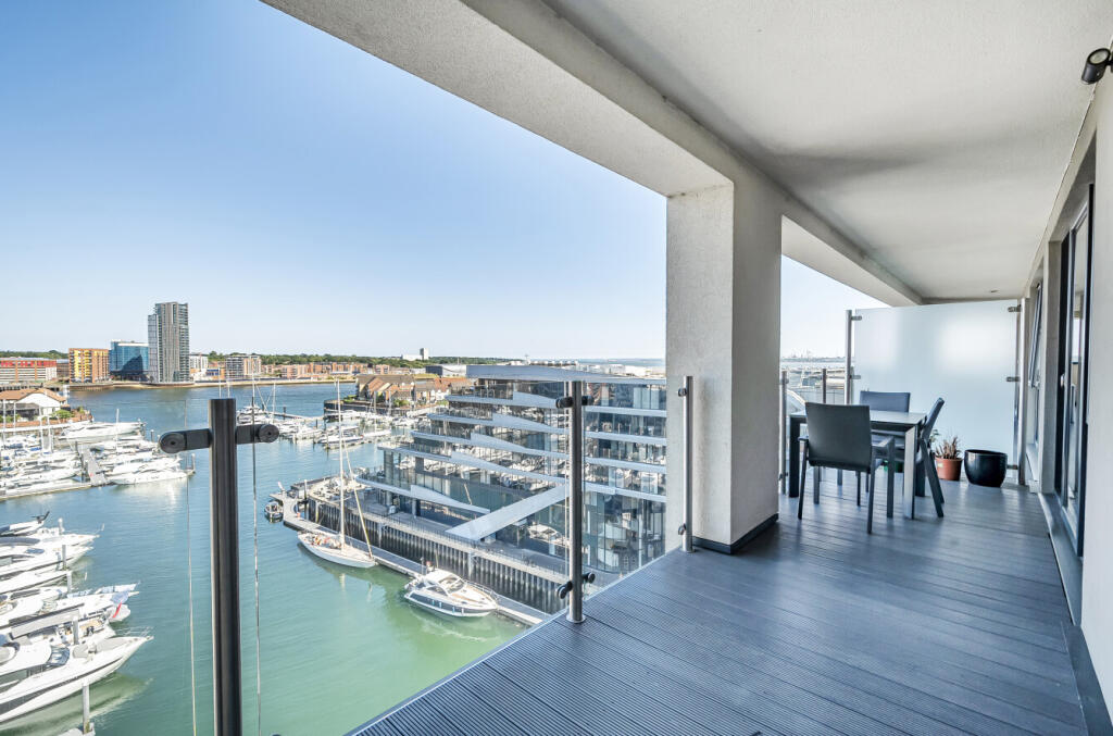 1325748-12-687157...