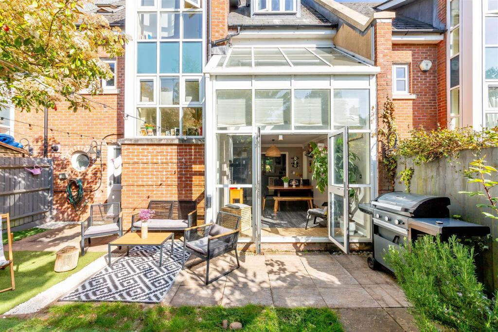 Royal Victoria Park 35 (28).jpg