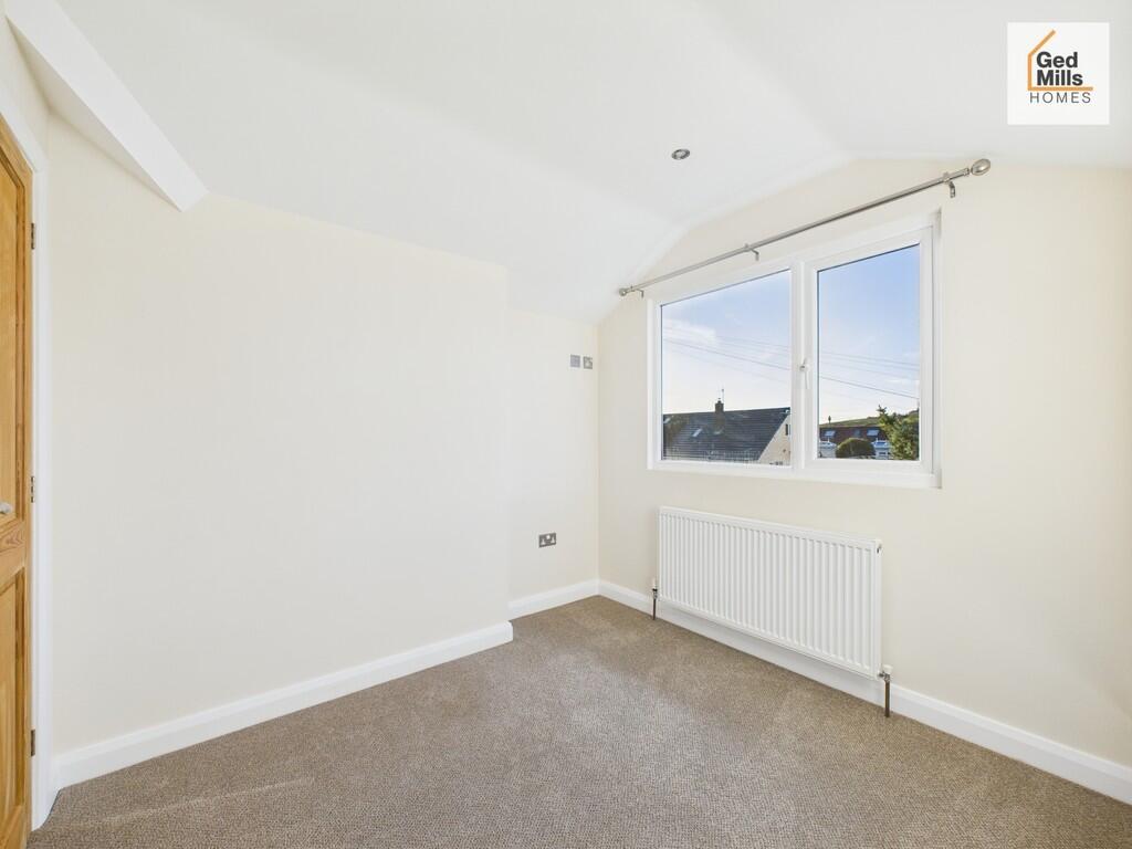 CAM02899G0-PR0064...