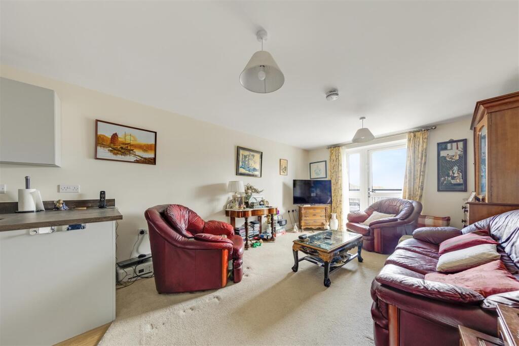 12-c7fePFMCS - 8 Roslin Place-43.jpg