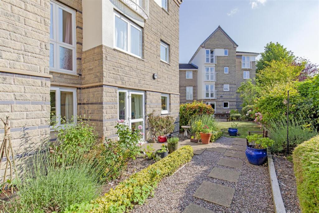 Communal Garden-3.jpg