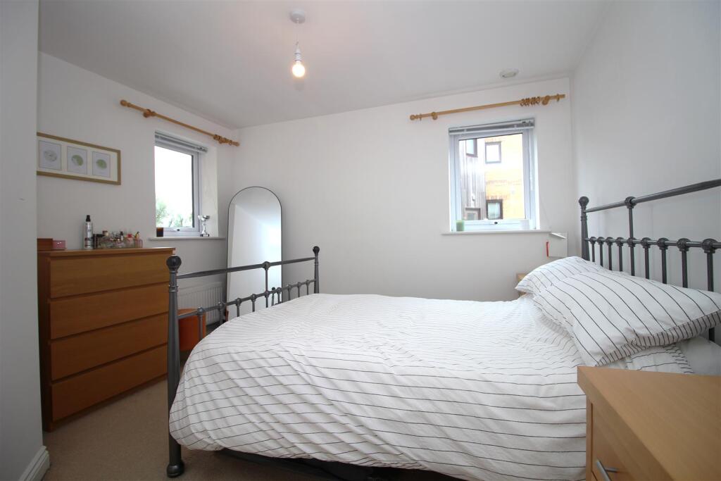 Main Bedroom.JPG