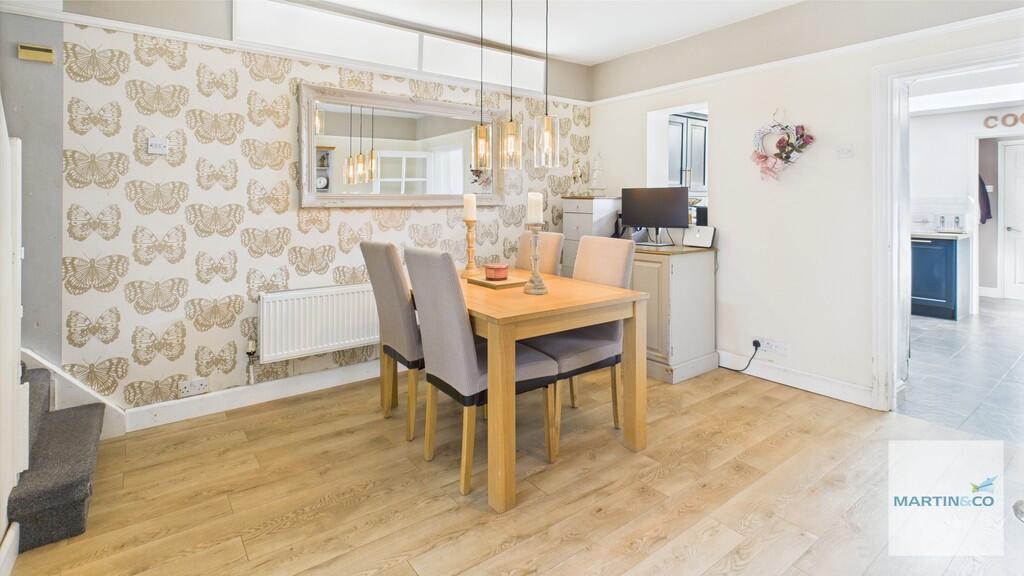 CAM03663G0-PR0148...