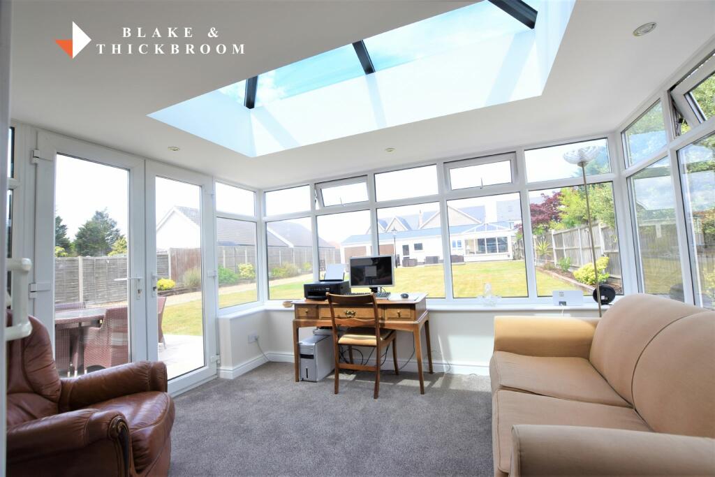GARDEN ROOM