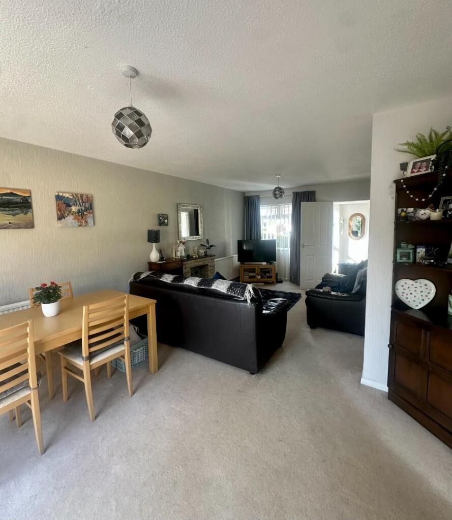 Open Plan Sitting/Dining Room