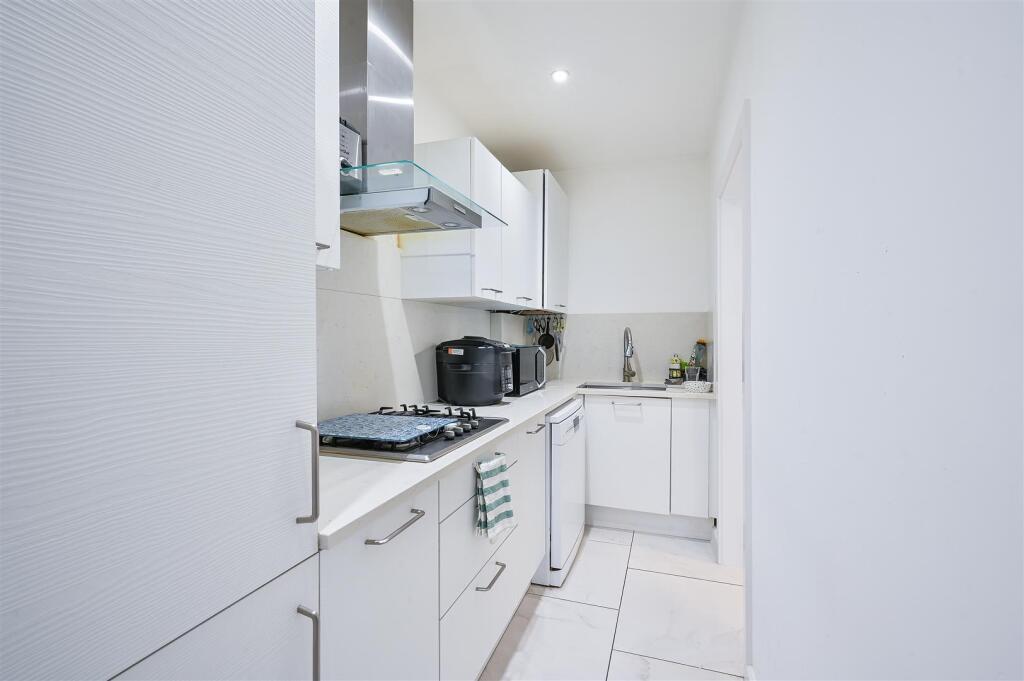 GREAT TATTENHAMS, 41- (11).jpg