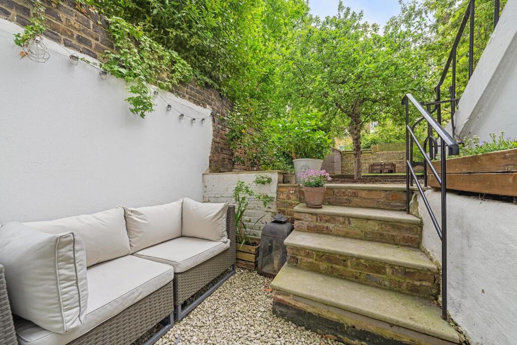 Patio.JPG