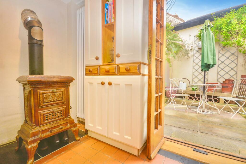Kitchen - Log burner.jpg