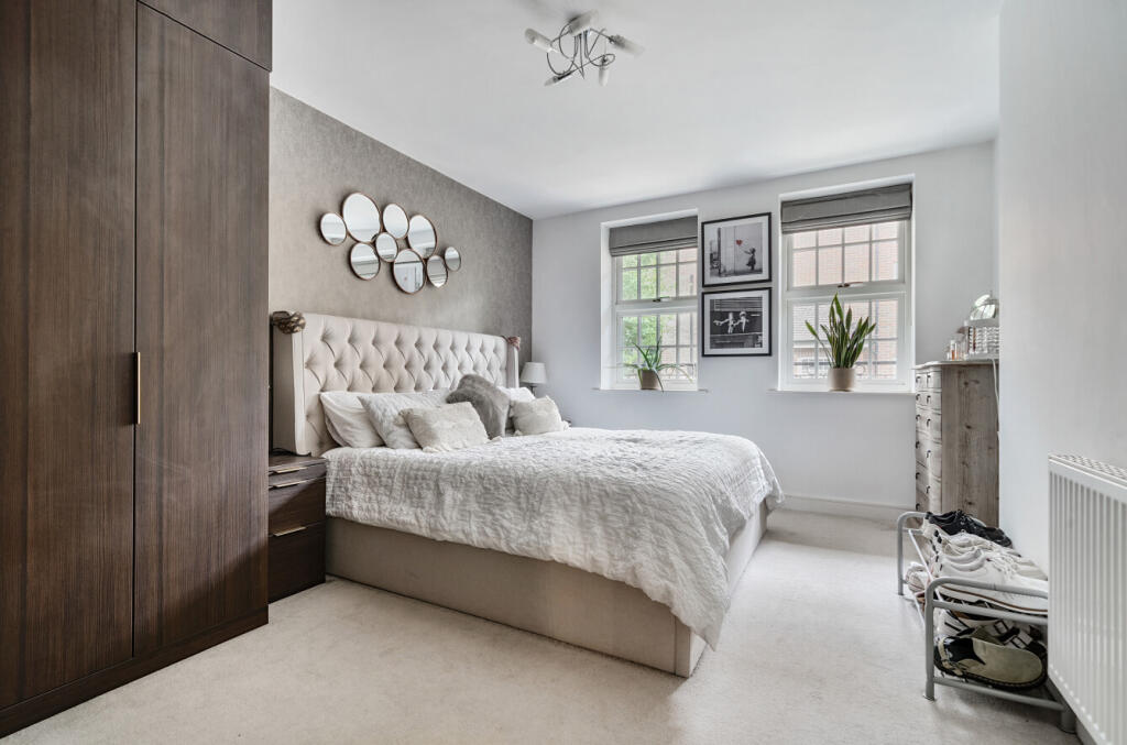 17-68164d4f98460-...