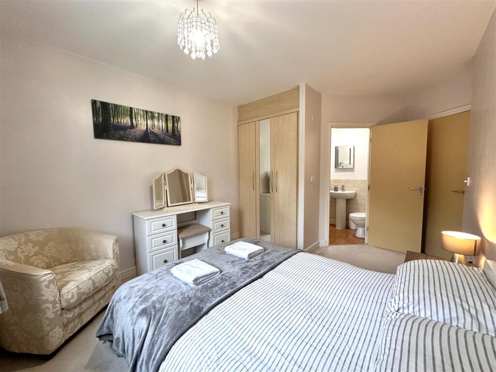 Bedroom One Into En-Suite 209