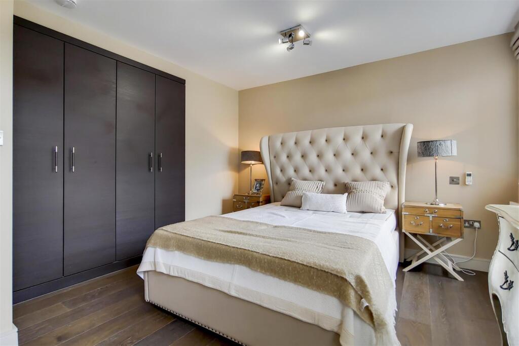 8_Master Bedroom-1.jpg