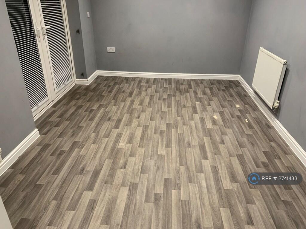 Large Dining Area