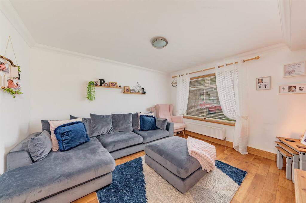 28 St Bunyans Place Leauchars-13.JPG