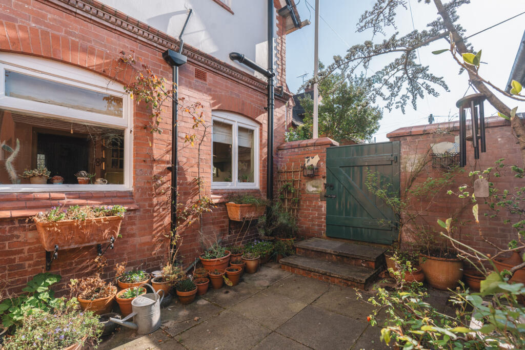 275766 - PoetsCorner_PortSunlight_HighRes-41.jpg