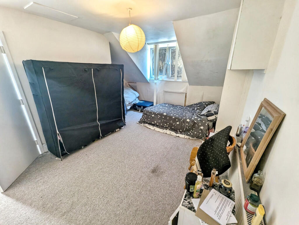 GLAPTON701737220250525135700_PXL_20250525_11410...