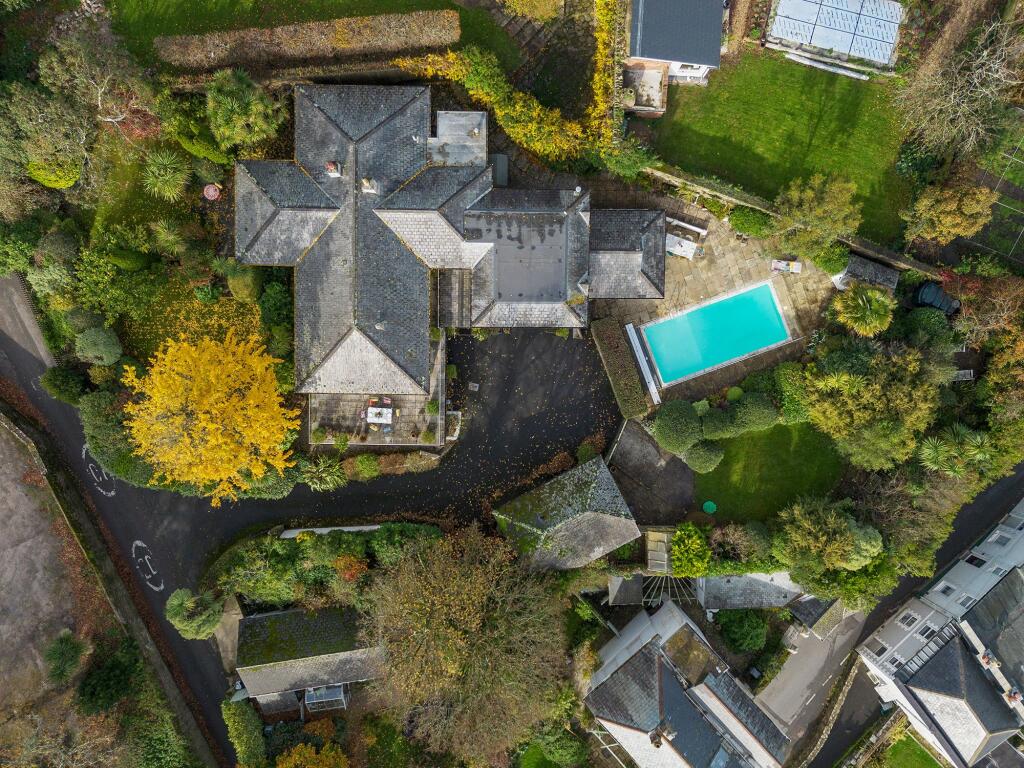 Drone_Ginkgo House, Stoke Fleming