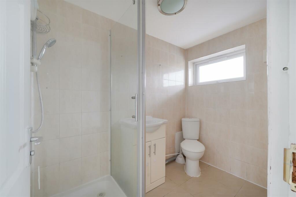 Flat 4, Greens Court - Ue6BMhiqhx6c3vseqfZ6.jpg