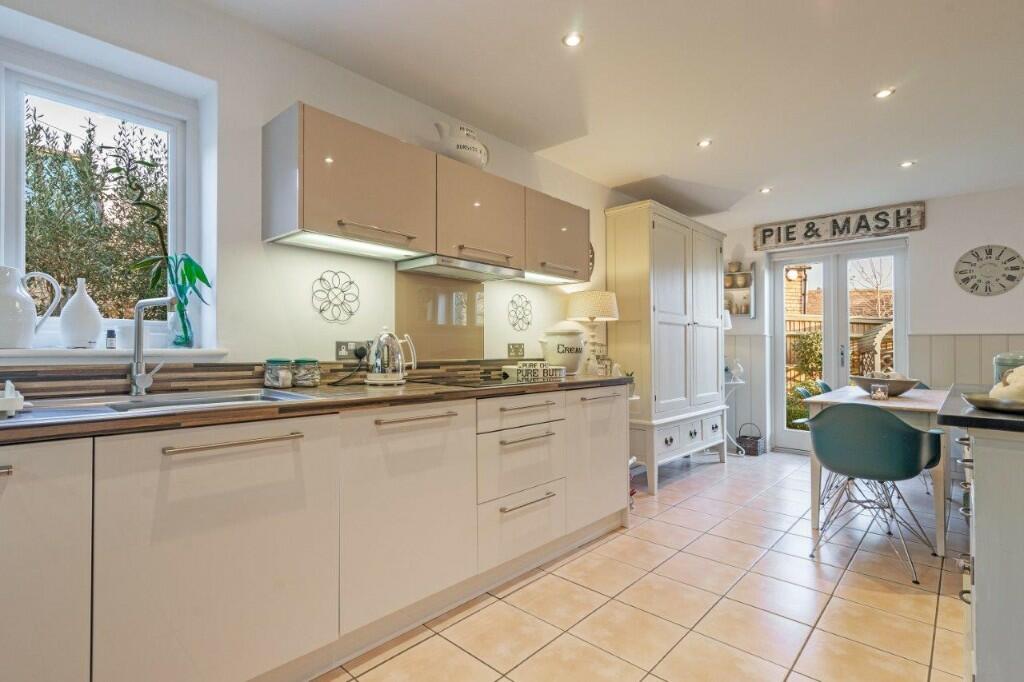 Kitchen/dining room