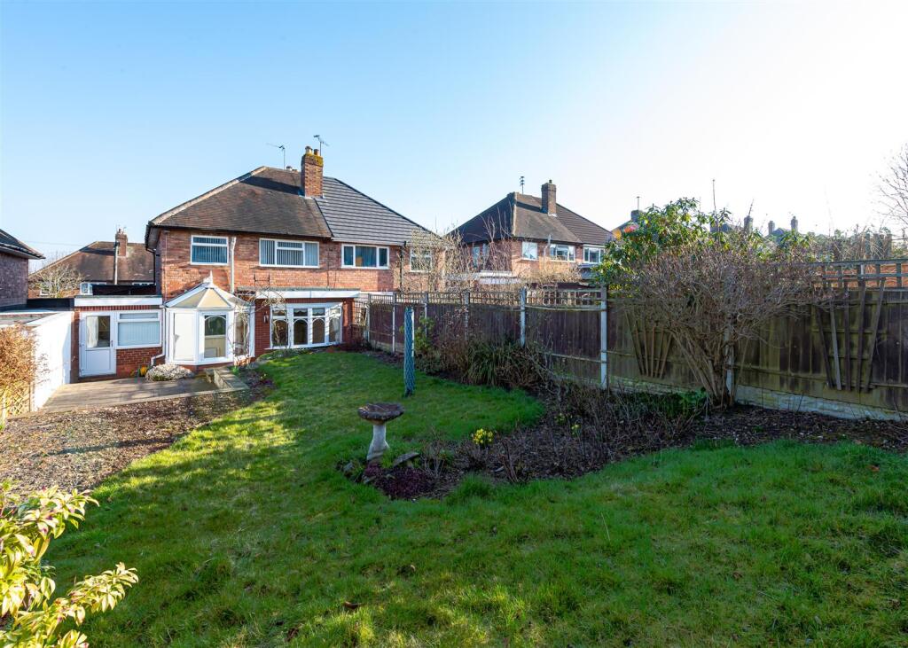 20 Brenton Road-rear2.jpg