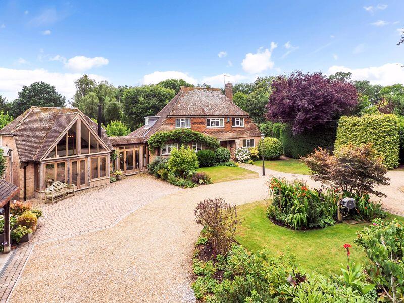 Front Garden and Driveway