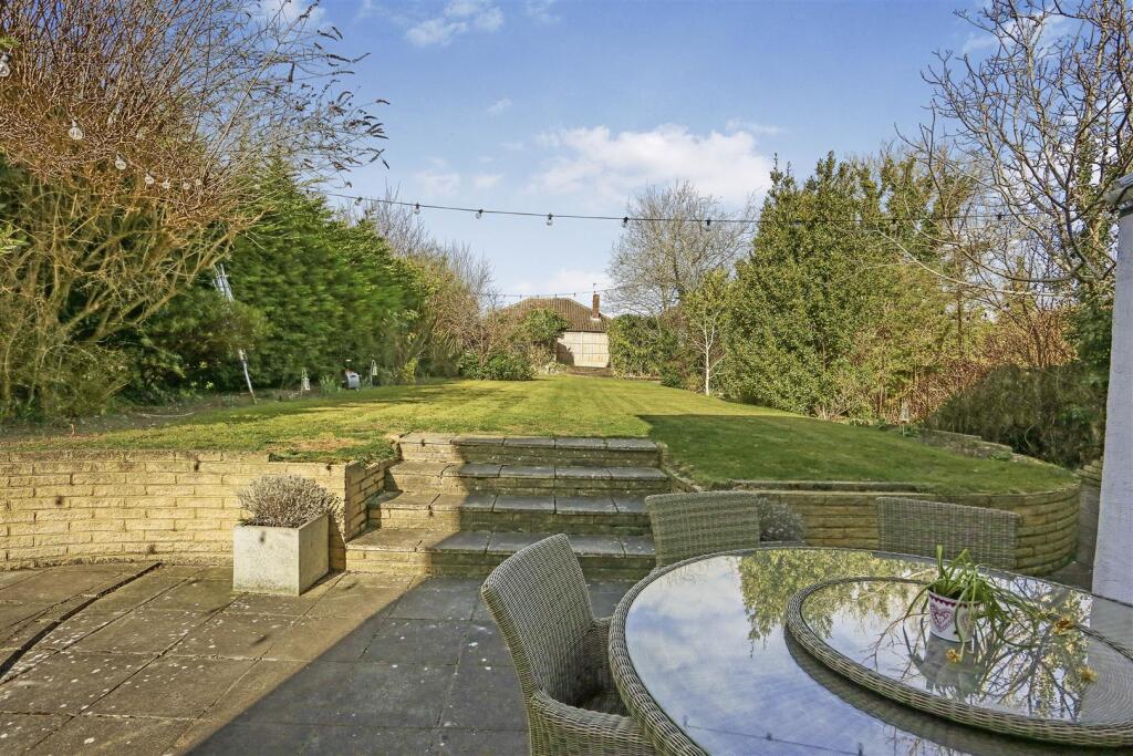 1428771084 -  36.jpg