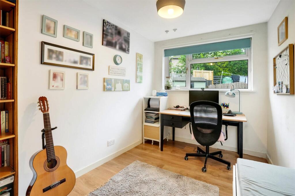 Bedroom 4/Office