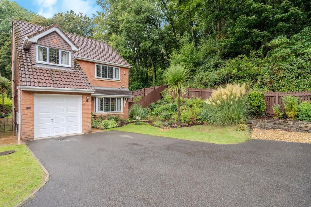 143 Coed Camlas 1.jpg