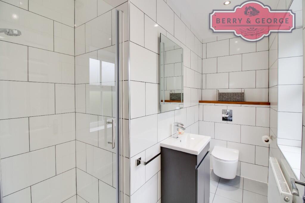 EN-SUITE TWO