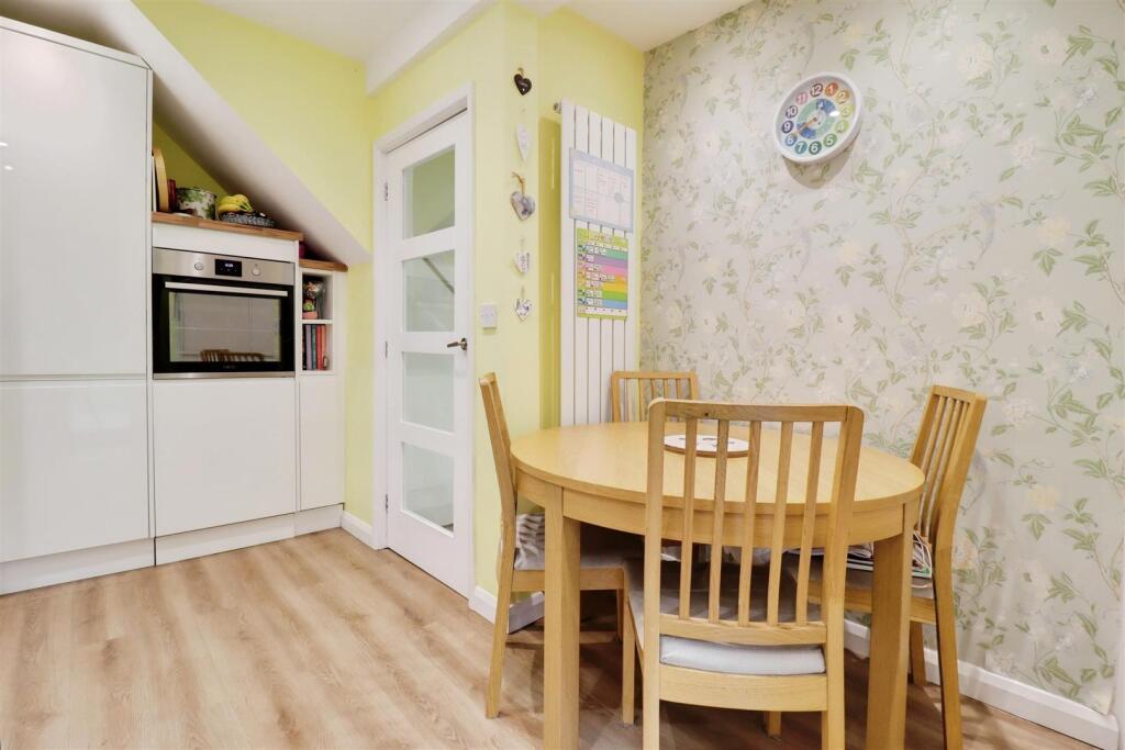 user_edited_photo-fb6bd783_user-edited-648d4f7b-90