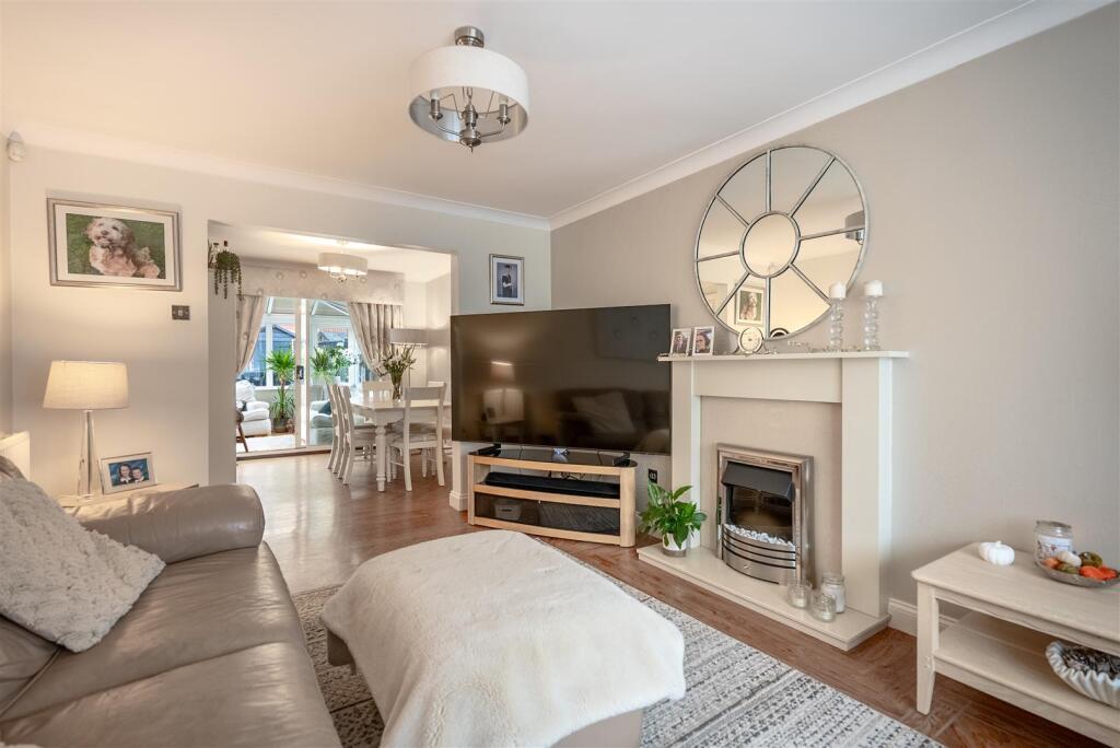 The Gardiners-33.jpg