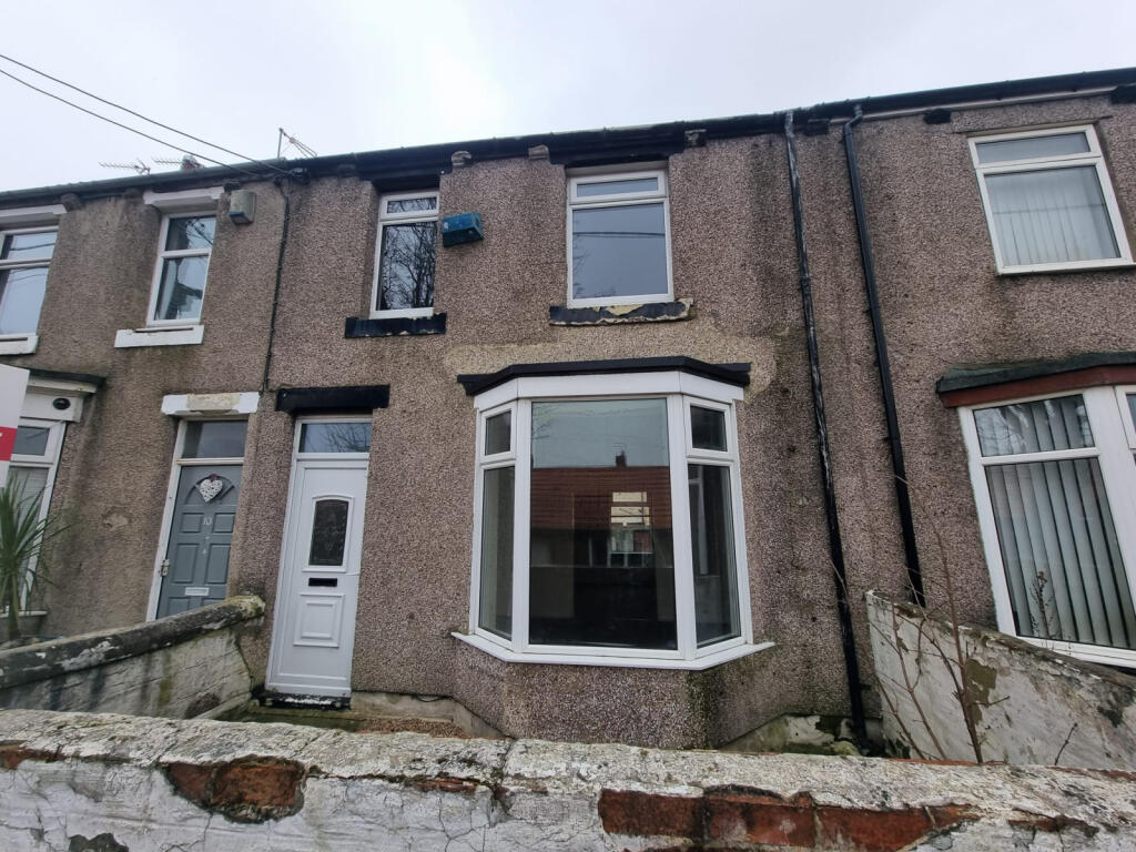 3 Bedroom Mid Terrace