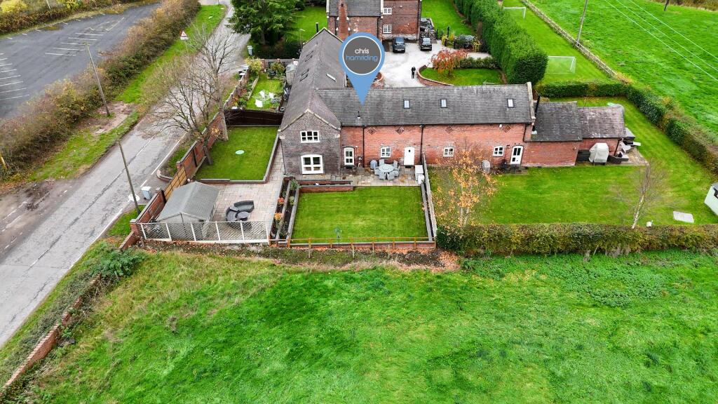 DJI_0099.00_43_47_17.Still144.jpg