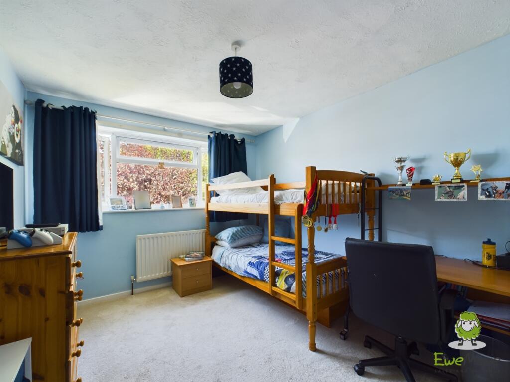 CAM03778G0-PR0068-STILL004