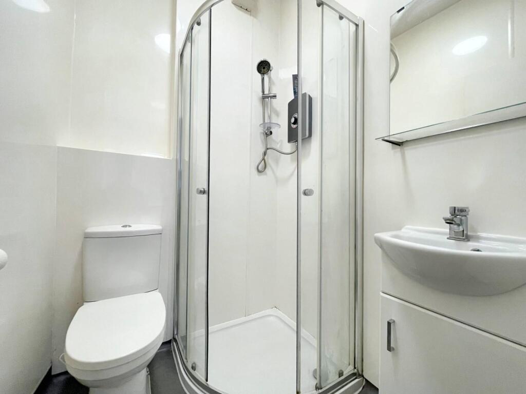 eaChKYtKZEmiUx-KRImRxw