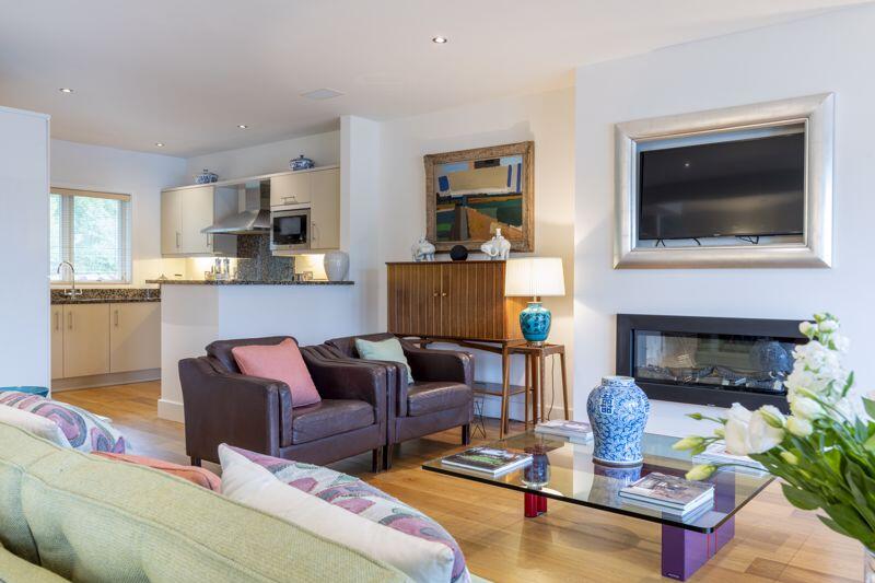 Lounge area to kitchen