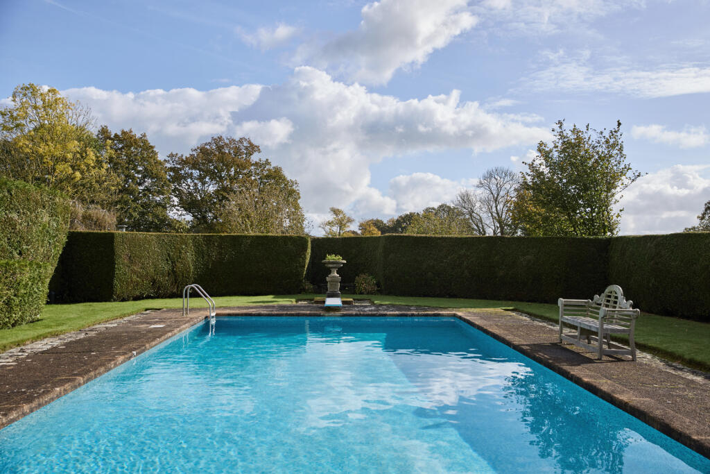 239825 - DGLA1165.jpg