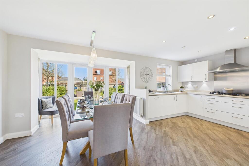 Kitchen Diner