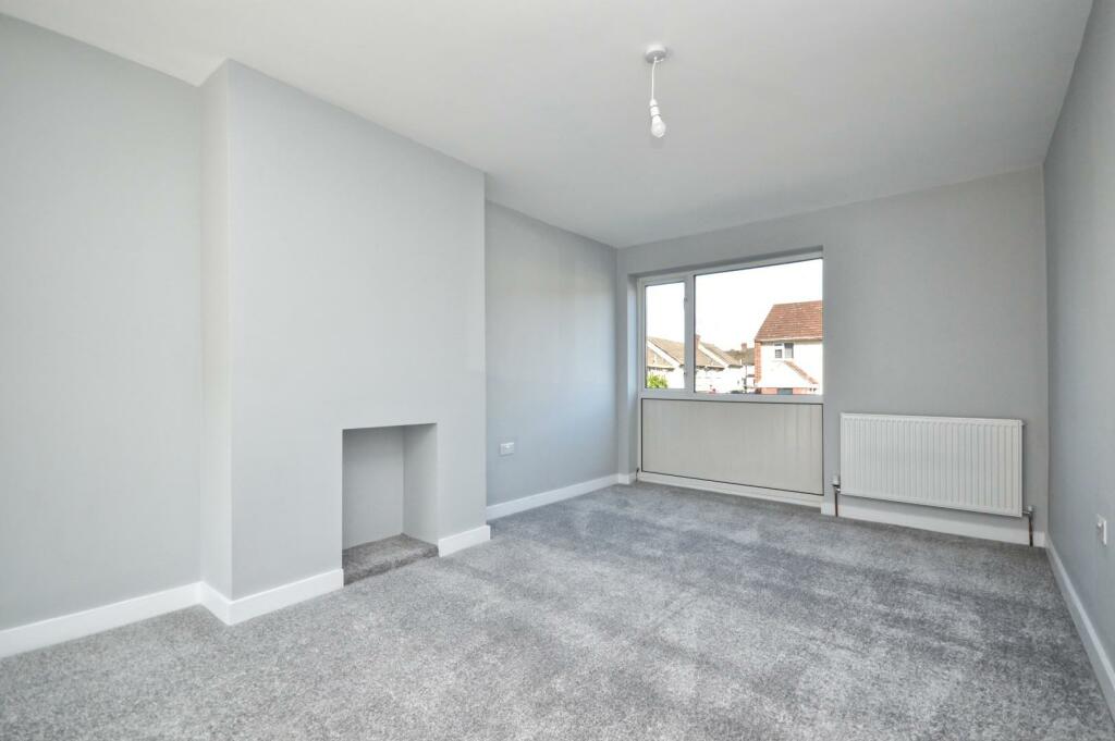 Sitting/Dining Room