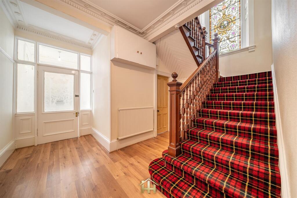 27 SHAMROCK ST DD4 7AH EDIT (49 of 68).jpg