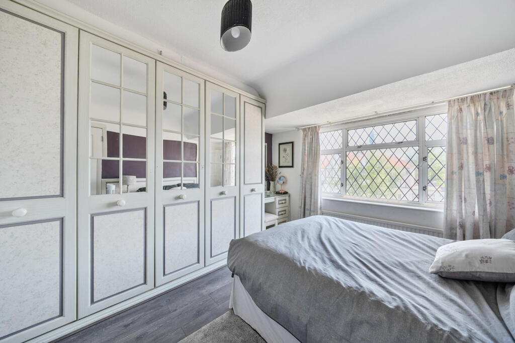 1319852-16-6870f3...