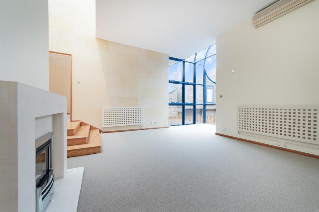 Birchwood Drive, Hampstead, NW3