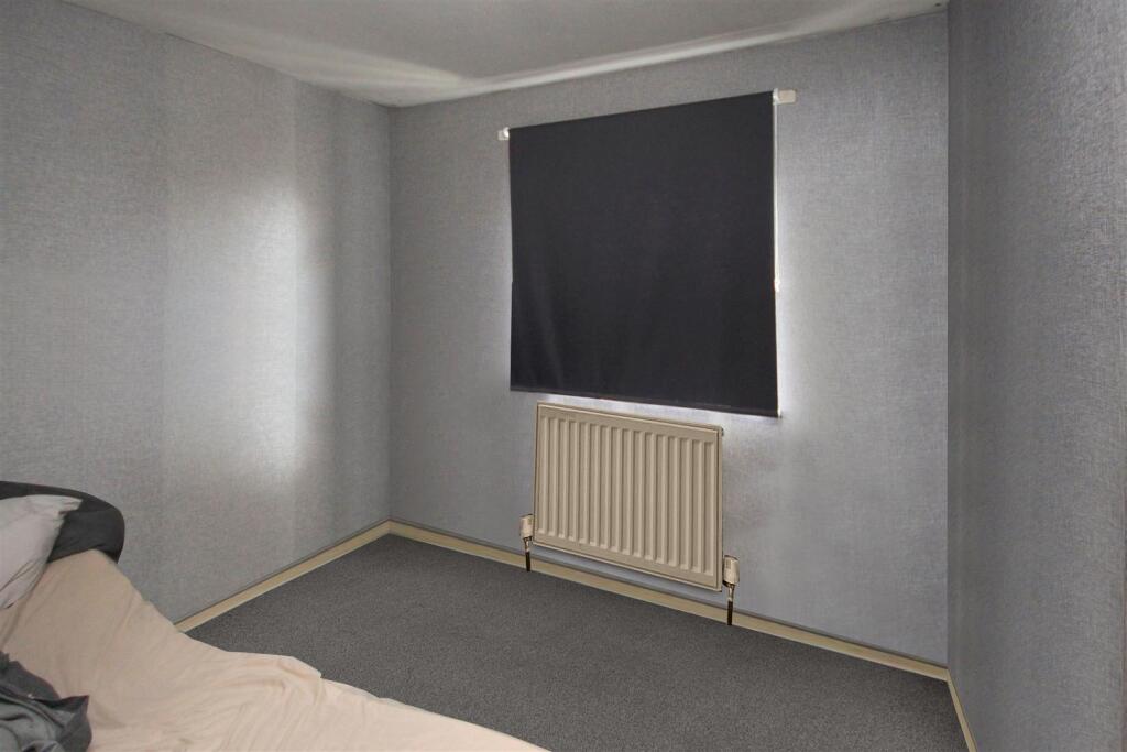 bed 3.JPG